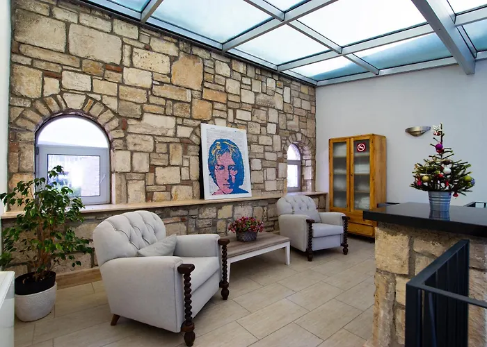 Pier Marina فندق *