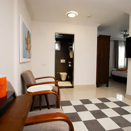 Pier Marina فندق *